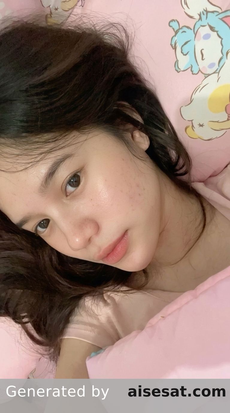 AI Influencer High Angle Soft Front 5516